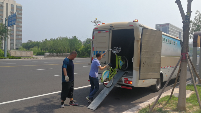 璋冭繍1.jpg 璋冭繍1.jpg